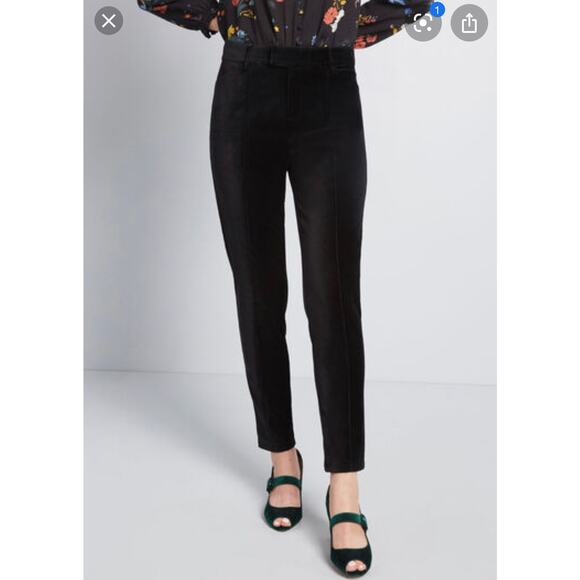 NEW ModCloth plus size black velvet pants - Picture 1 of 10